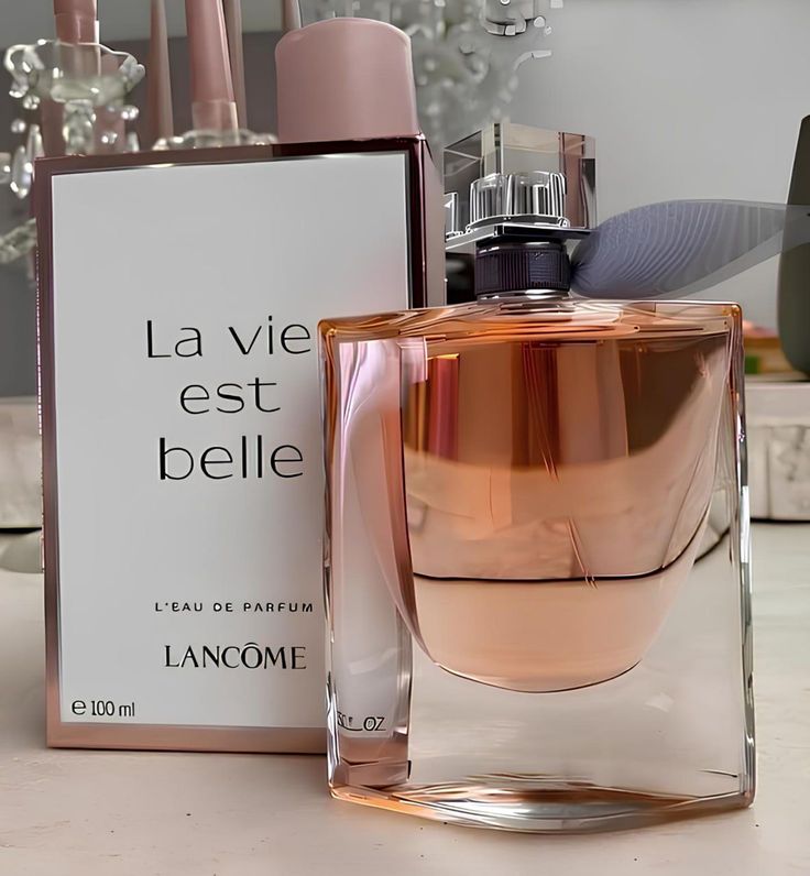 La Vie Est Belle by Lancôme
